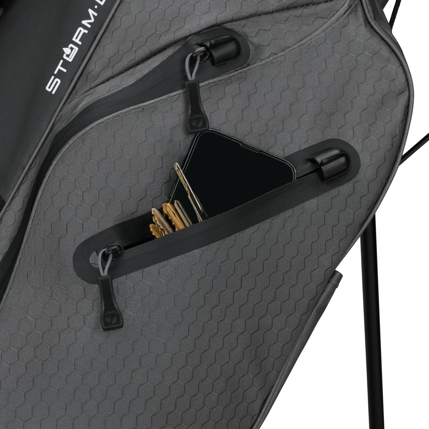 TaylorMade Storm Dry Standbag