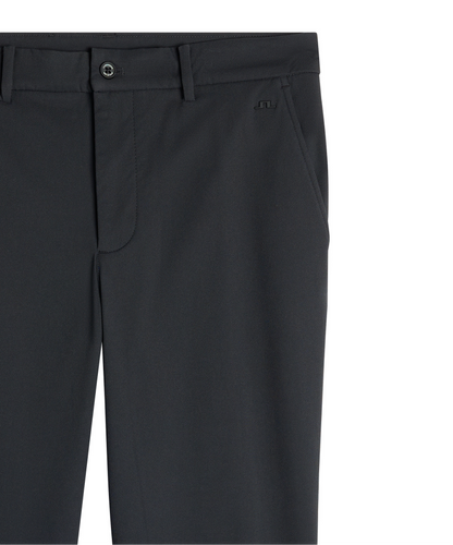 Lindeberg_Ellott_Fleece_Twill_Herren_Golfhose_2026_Black_GMPA16851_9999