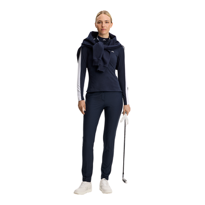 Lindeberg_Hertta_Long_Sleeve_Damen_Poloshirt_2026_Navy_GWJT15986_6855