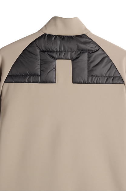 Lindeberg_Heyden_Quilt_Hybrid_Herrenjacke_2026_Brindle_BMOW16471_U144