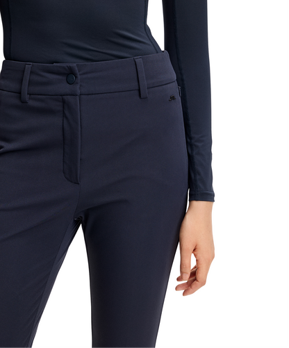 Lindeberg_Pinja_Fleece_Twill_Damen_Golfhose_2026_Navy_GWPA17453_6855
