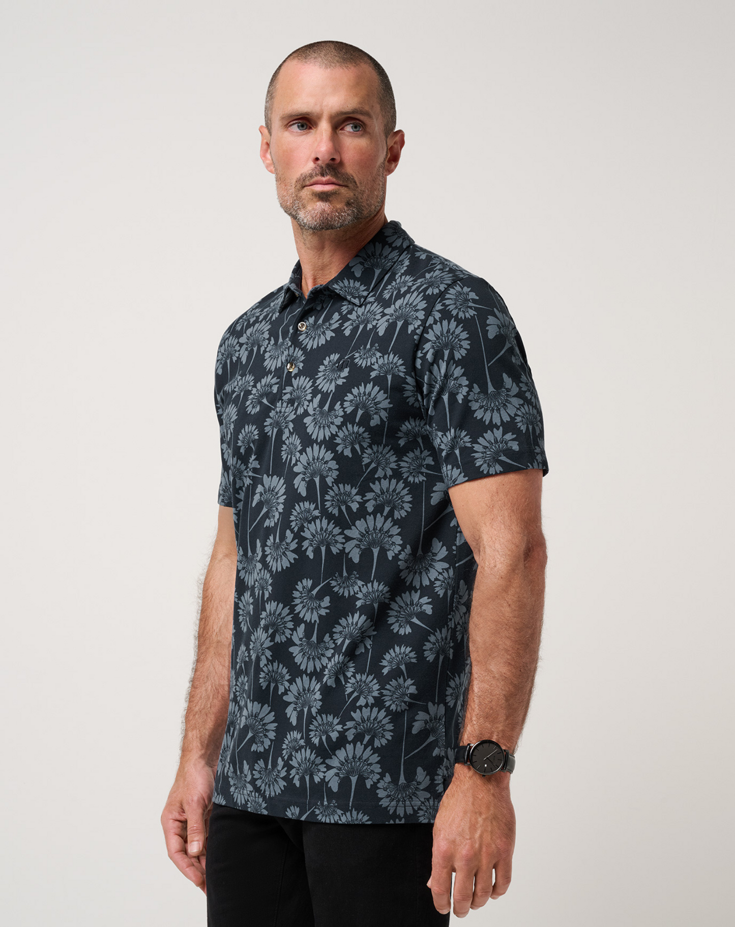 TravisMathew_Comfortknit_Breeze_Poloshirt_Herren_4TOS