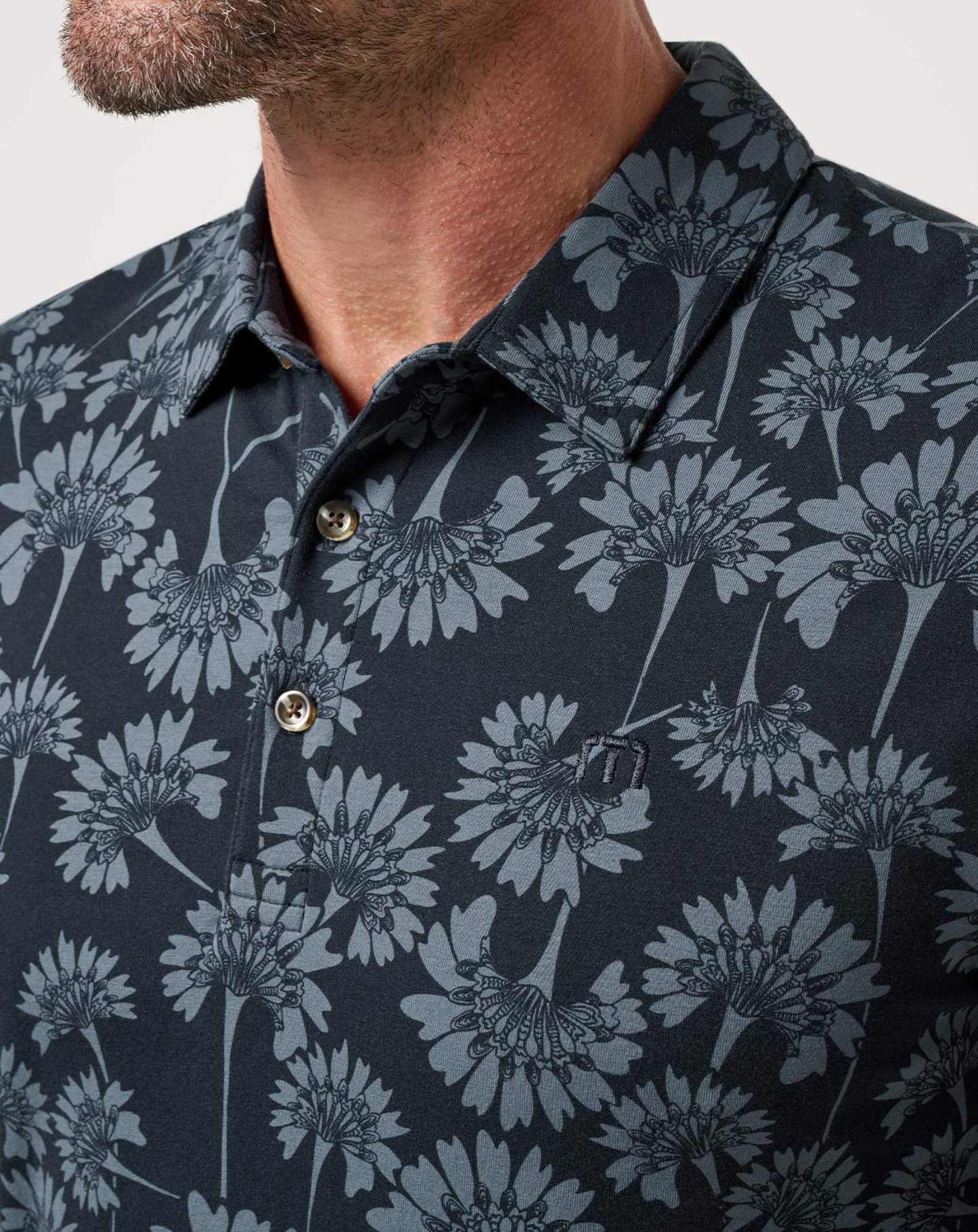 TravisMathew_Comfortknit_Breeze_Poloshirt_Herren_4TOS